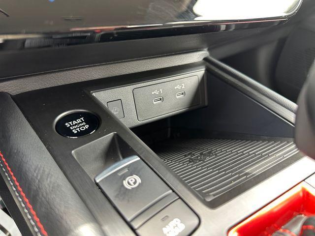 new 2025 Nissan Kicks car, priced at $28,783