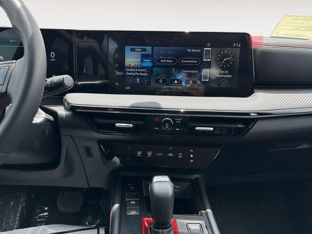 new 2025 Nissan Kicks car, priced at $28,783