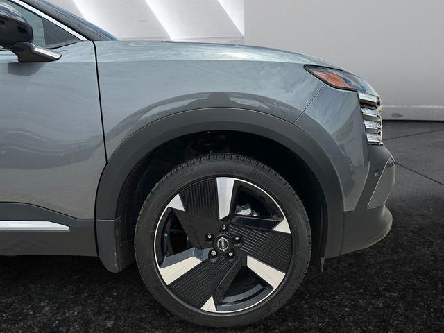 new 2025 Nissan Kicks car, priced at $28,783