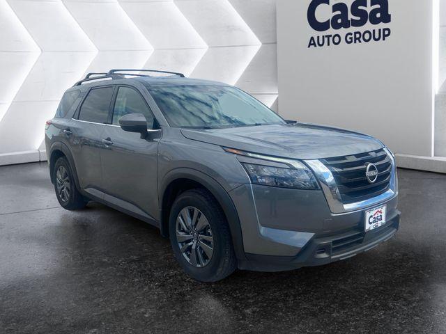 used 2025 Nissan Pathfinder car, priced at $35,500