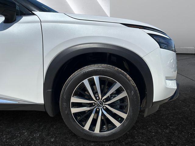 new 2025 Nissan Pathfinder car, priced at $53,035