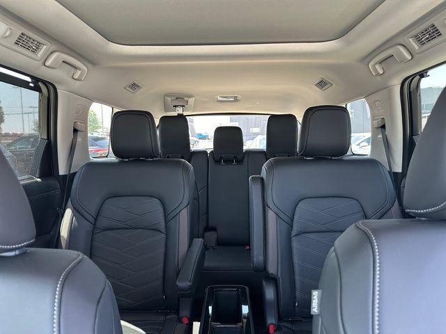 new 2025 Nissan Pathfinder car, priced at $53,035