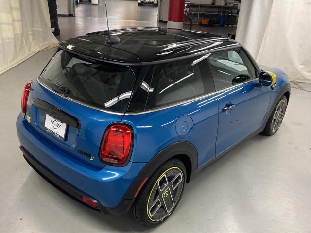 used 2023 MINI Hardtop car, priced at $26,779