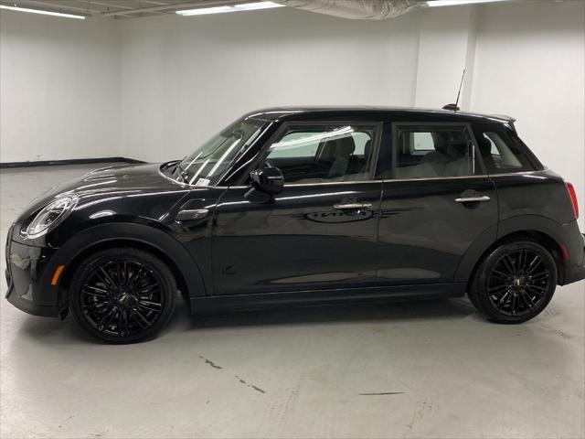 used 2024 MINI Hardtop car, priced at $27,799