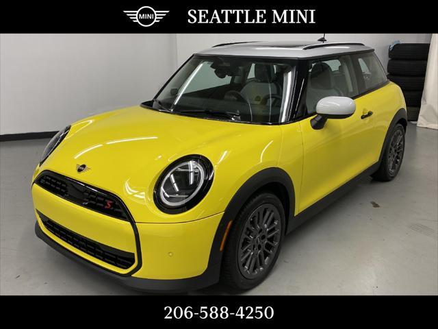 new 2025 MINI Hardtop car, priced at $36,455