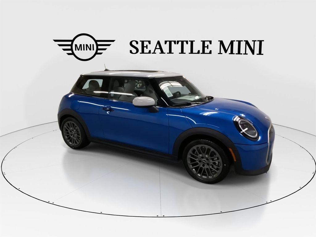 new 2025 MINI Hardtop car, priced at $37,410