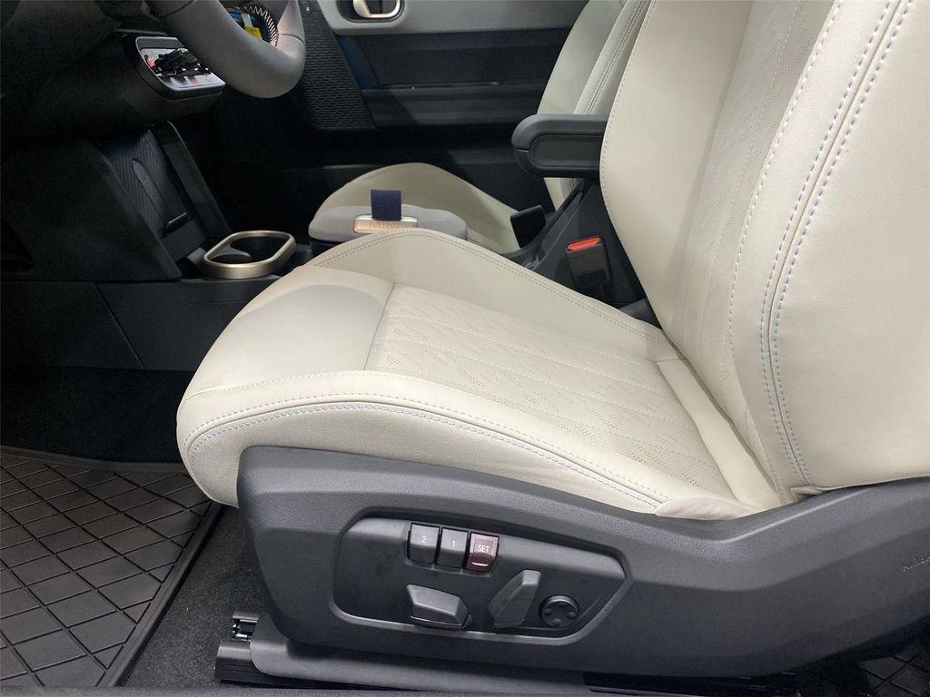 new 2025 MINI Hardtop car, priced at $37,410