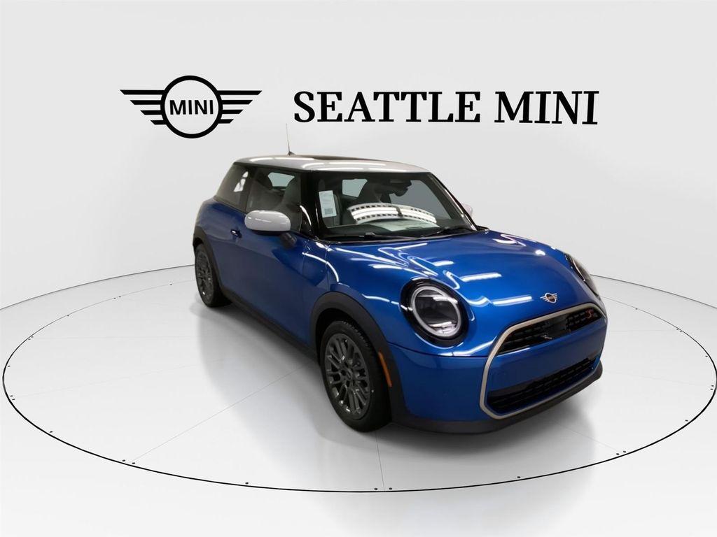 new 2025 MINI Hardtop car, priced at $37,410