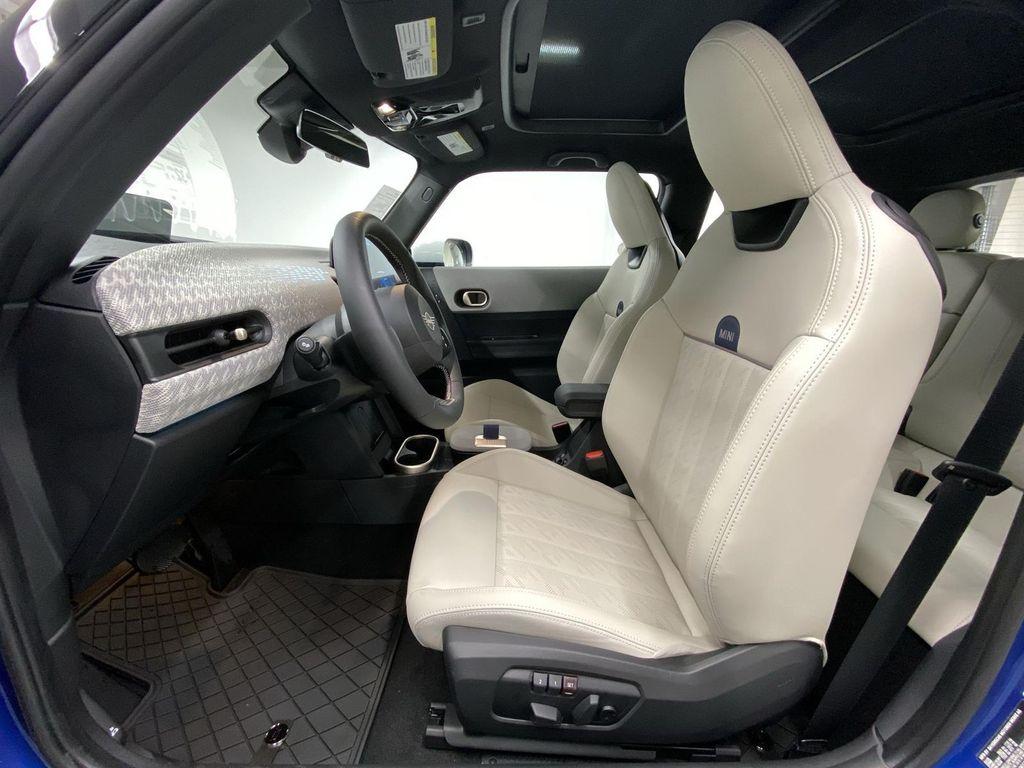 new 2025 MINI Hardtop car, priced at $37,410