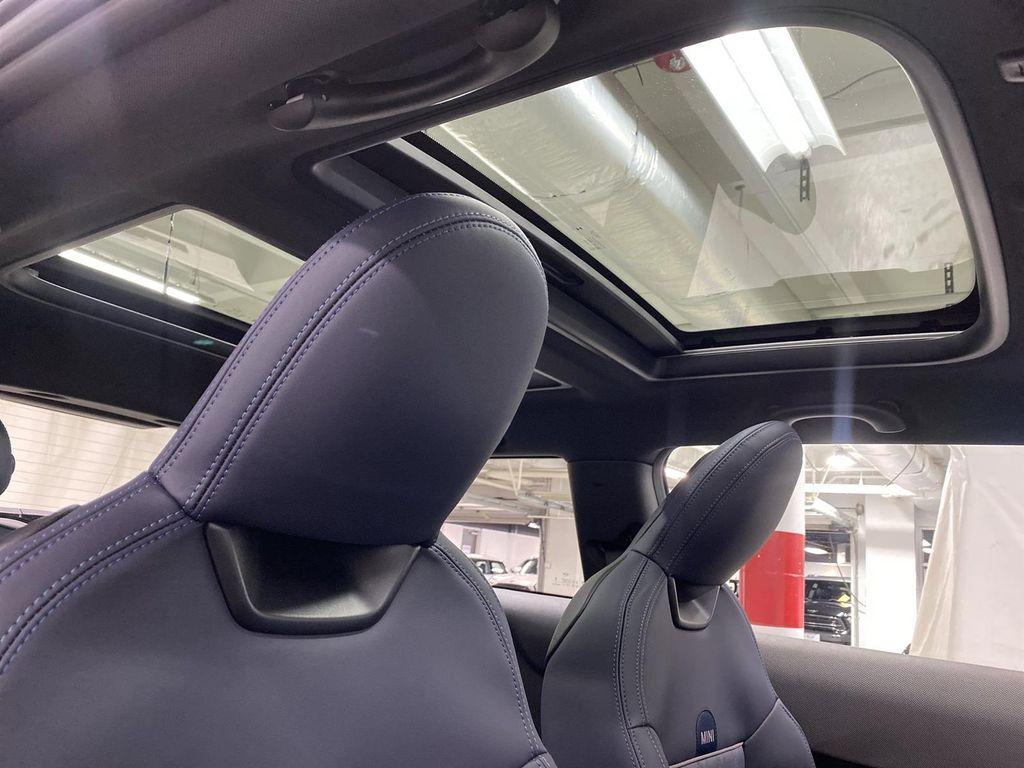 new 2025 MINI Hardtop car, priced at $37,910