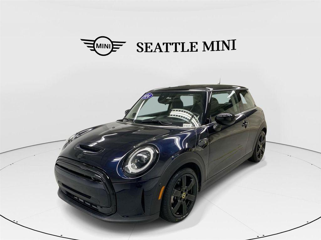 used 2024 MINI Hardtop car, priced at $27,989