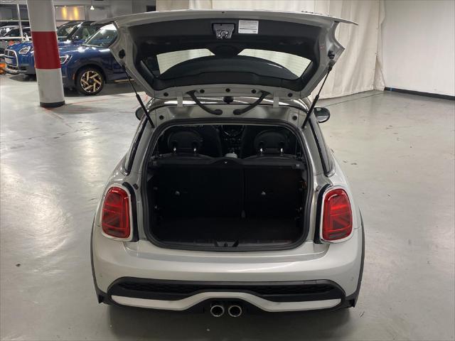 used 2022 MINI Hardtop car, priced at $24,971