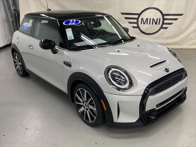 used 2022 MINI Hardtop car, priced at $24,971