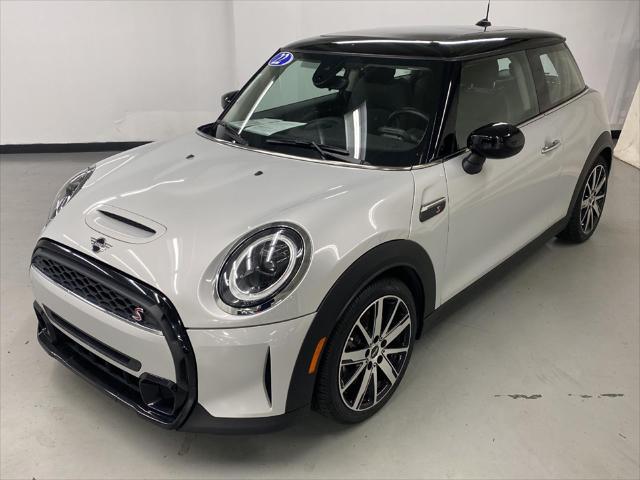 used 2022 MINI Hardtop car, priced at $25,989