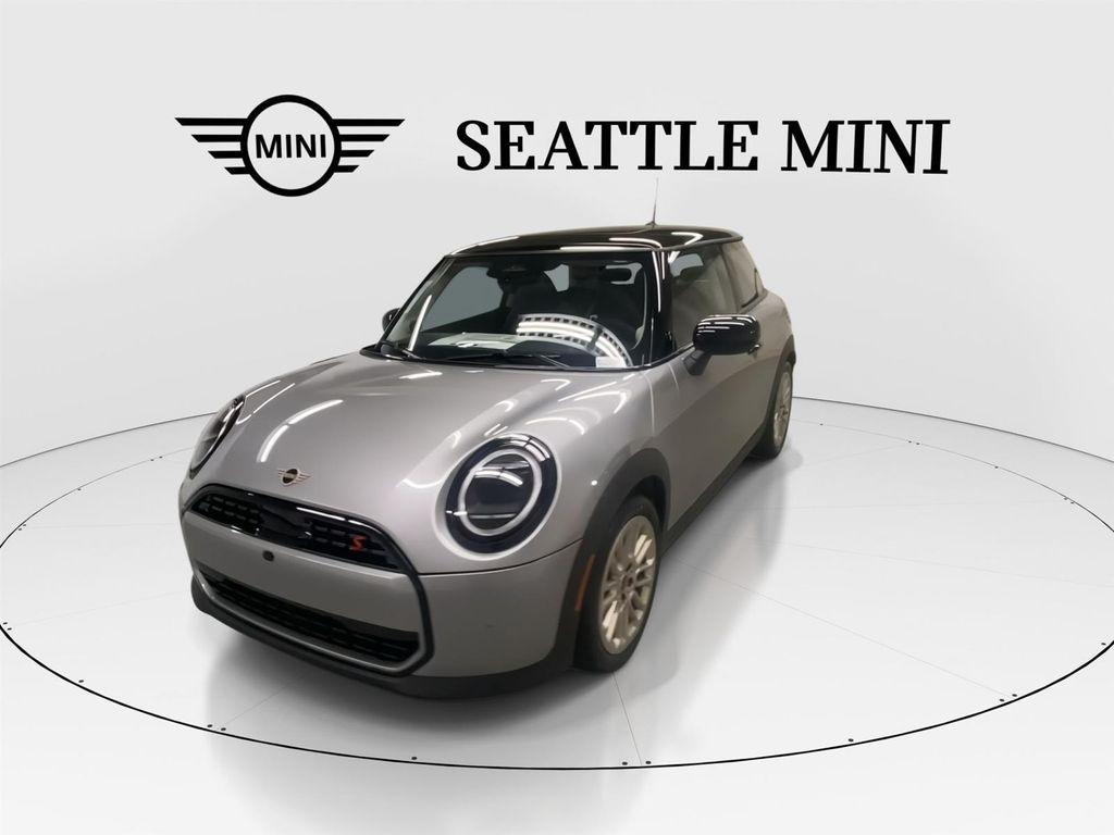 new 2025 MINI Hardtop car, priced at $37,810