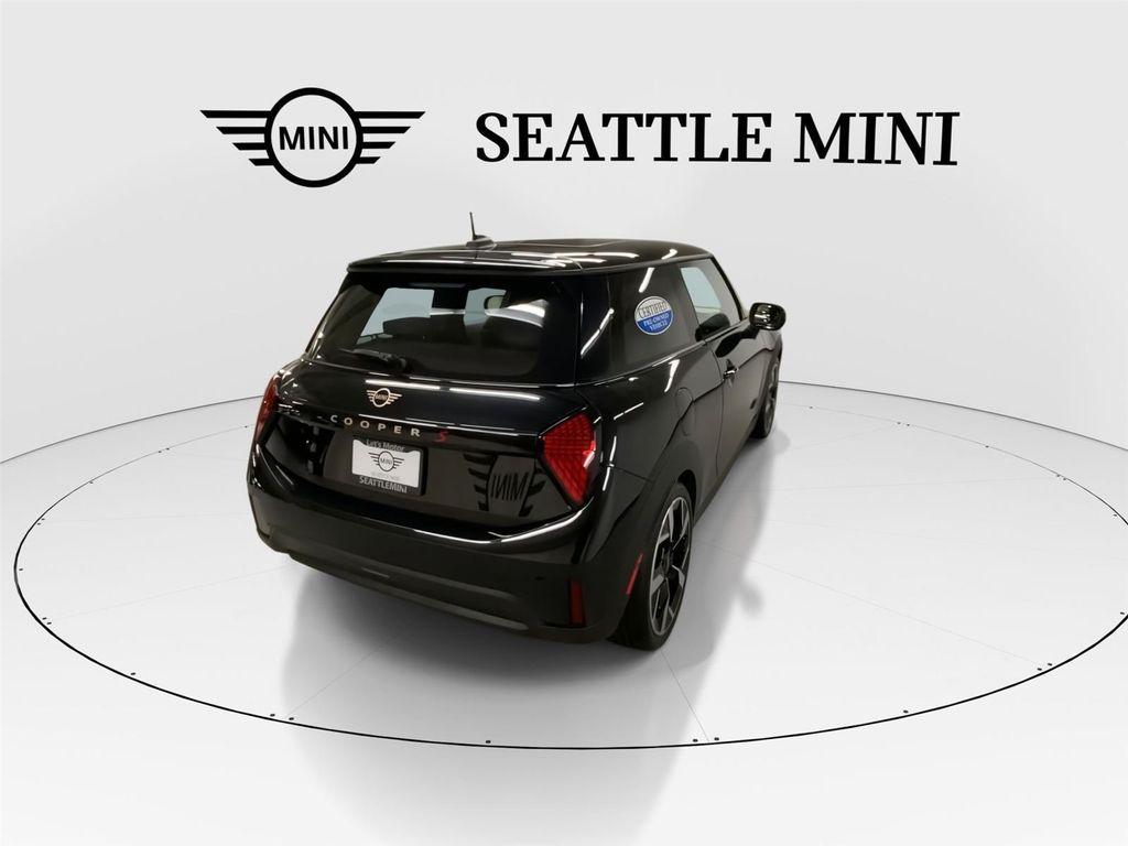 used 2025 MINI Hardtop car, priced at $31,489