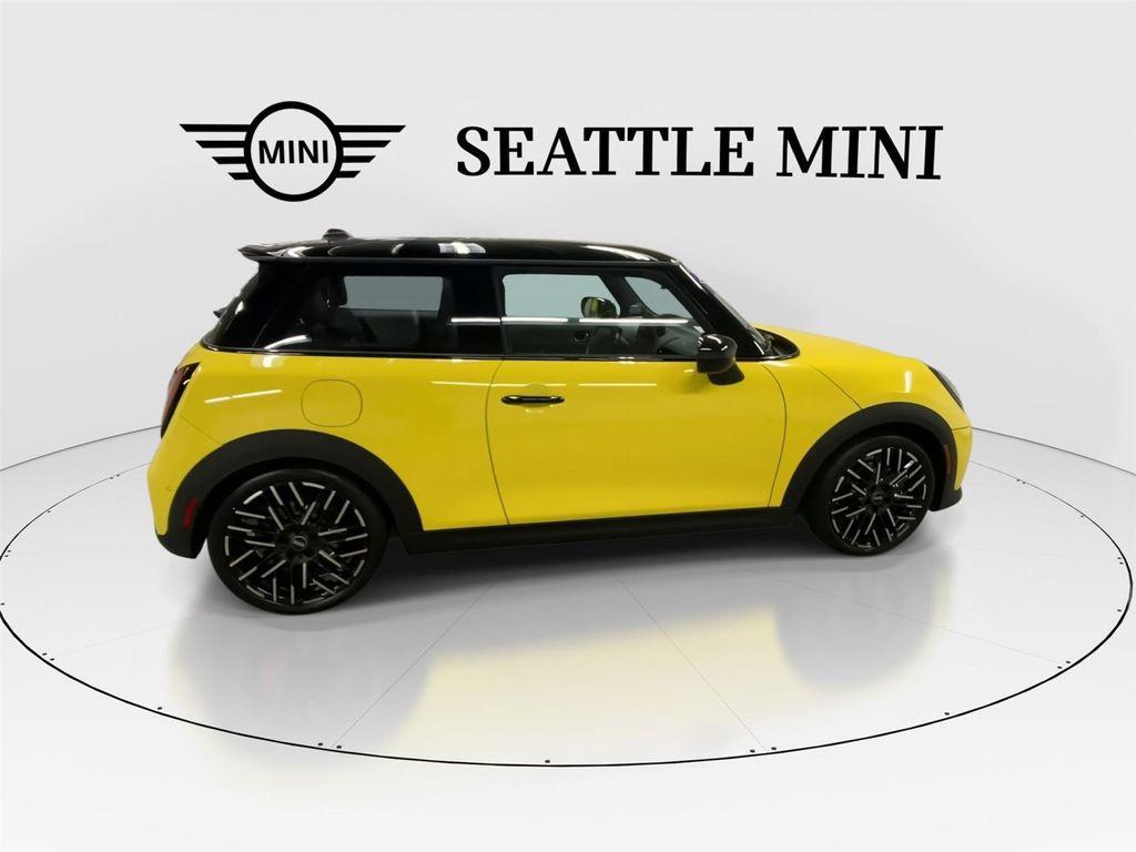 used 2025 MINI Hardtop car, priced at $32,989