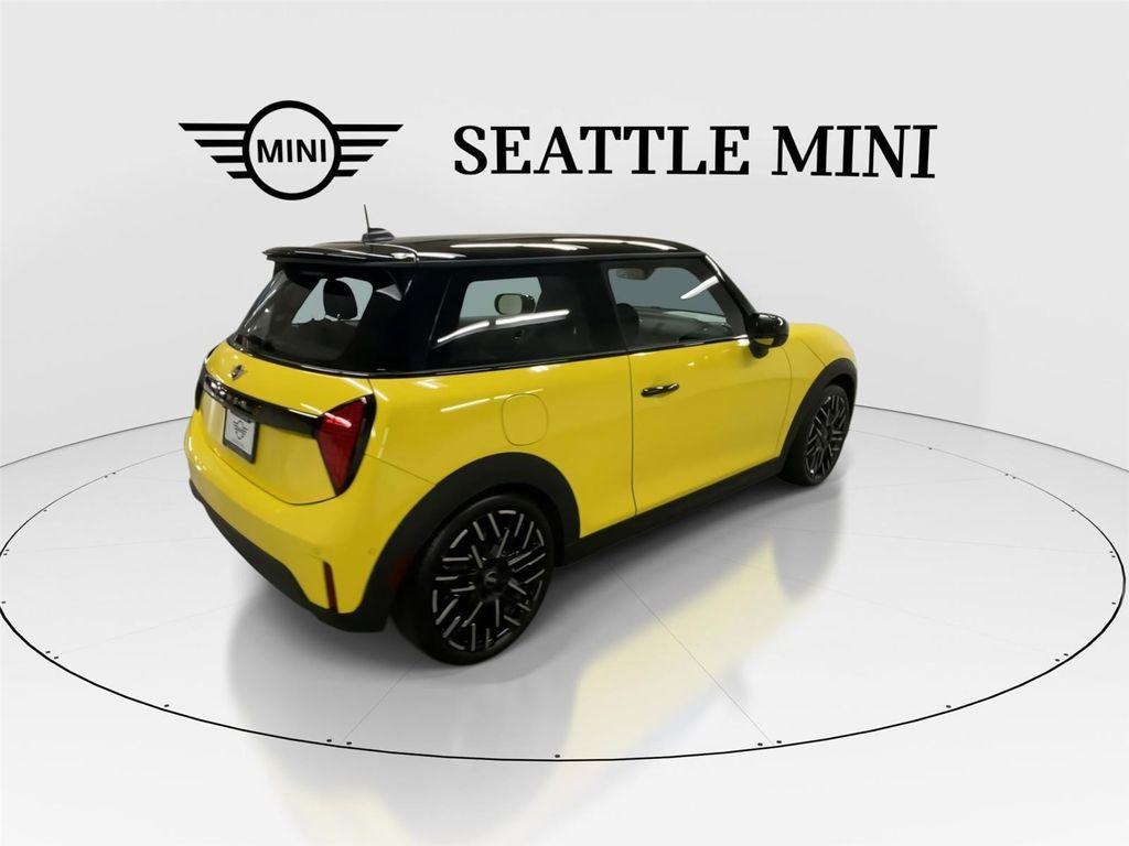 used 2025 MINI Hardtop car, priced at $32,989