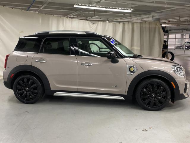 used 2022 MINI SE Countryman car, priced at $34,459