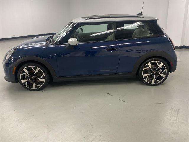 used 2025 MINI Hardtop car, priced at $32,999