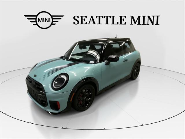 new 2025 MINI Hardtop car, priced at $43,775