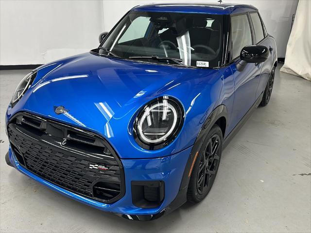 new 2025 MINI Hardtop car, priced at $40,580