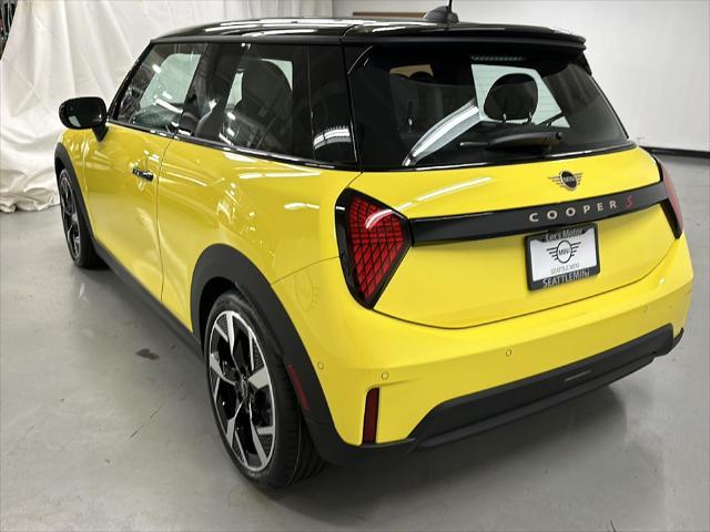 new 2025 MINI Hardtop car, priced at $36,145