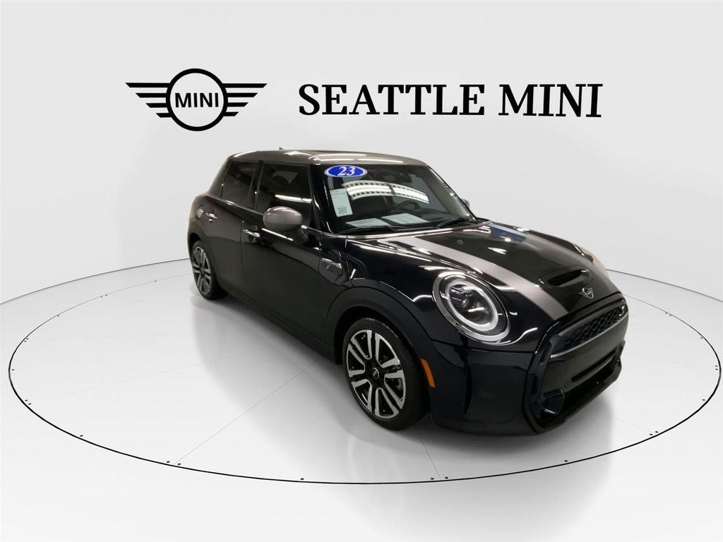 used 2023 MINI Hardtop car, priced at $28,989