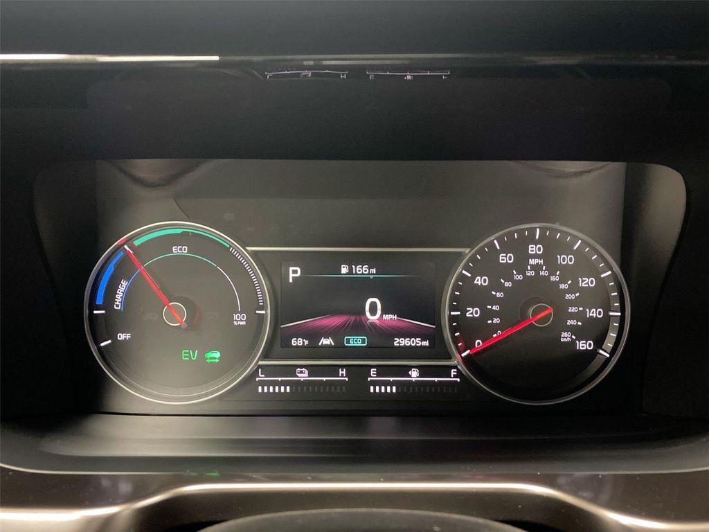 used 2022 Kia Sorento Hybrid car, priced at $27,349