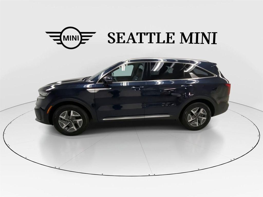 used 2022 Kia Sorento Hybrid car, priced at $27,349
