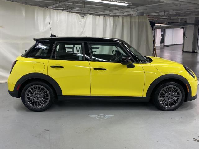 new 2025 MINI Hardtop car, priced at $37,570