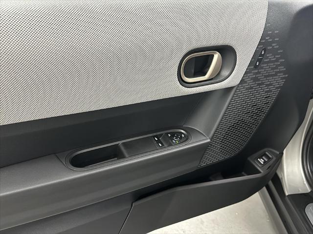 used 2025 MINI Hardtop car, priced at $33,979