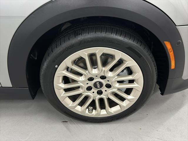 used 2025 MINI Hardtop car, priced at $33,979