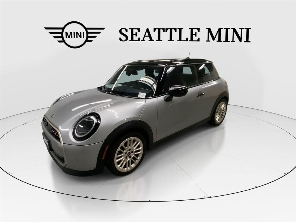 used 2025 MINI Hardtop car, priced at $31,987