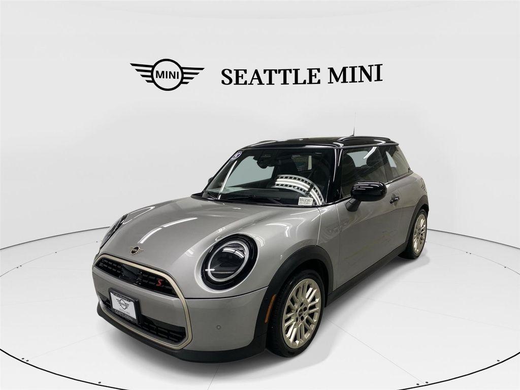 used 2025 MINI Hardtop car, priced at $31,987