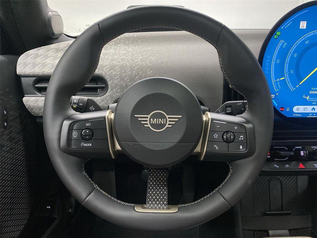 used 2025 MINI Hardtop car, priced at $31,987