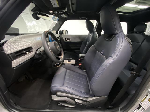 used 2025 MINI Hardtop car, priced at $33,499