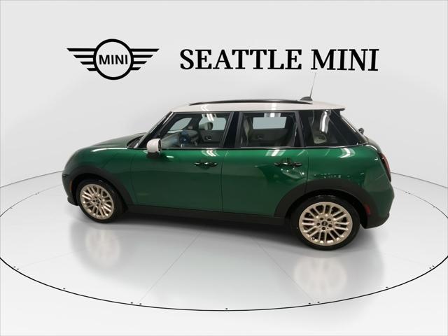 new 2025 MINI Hardtop car, priced at $35,085