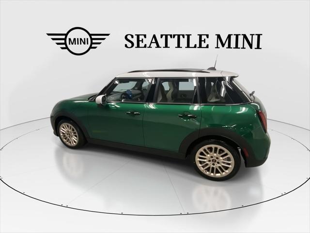 new 2025 MINI Hardtop car, priced at $35,085