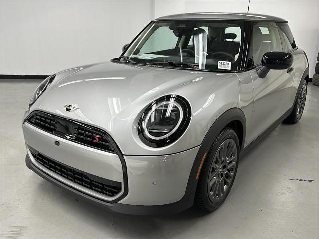 new 2025 MINI Hardtop car, priced at $37,295