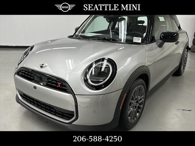 new 2025 MINI Hardtop car, priced at $37,295