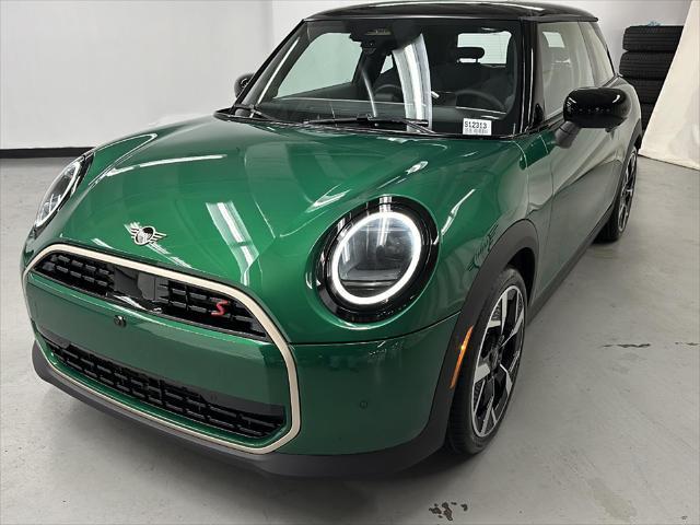 new 2025 MINI Hardtop car, priced at $38,295