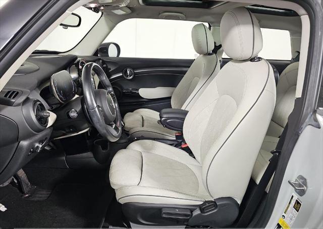 used 2022 MINI Hardtop car, priced at $29,979