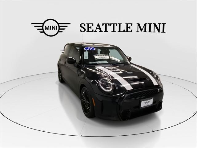 used 2024 MINI Hardtop car, priced at $31,979
