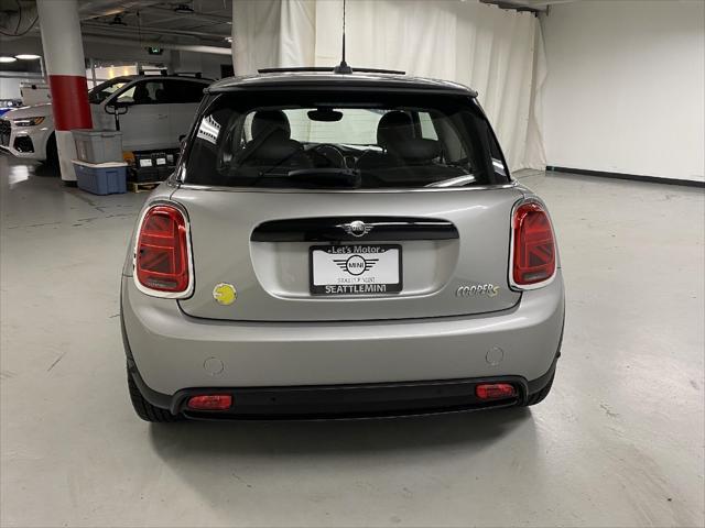 used 2024 MINI Hardtop car, priced at $29,979