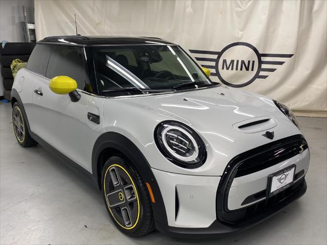 used 2023 MINI Hardtop car, priced at $29,879