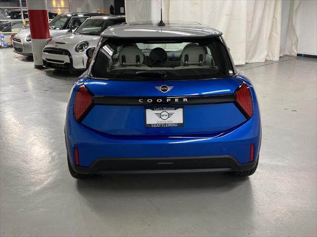 new 2025 MINI Hardtop car, priced at $33,730