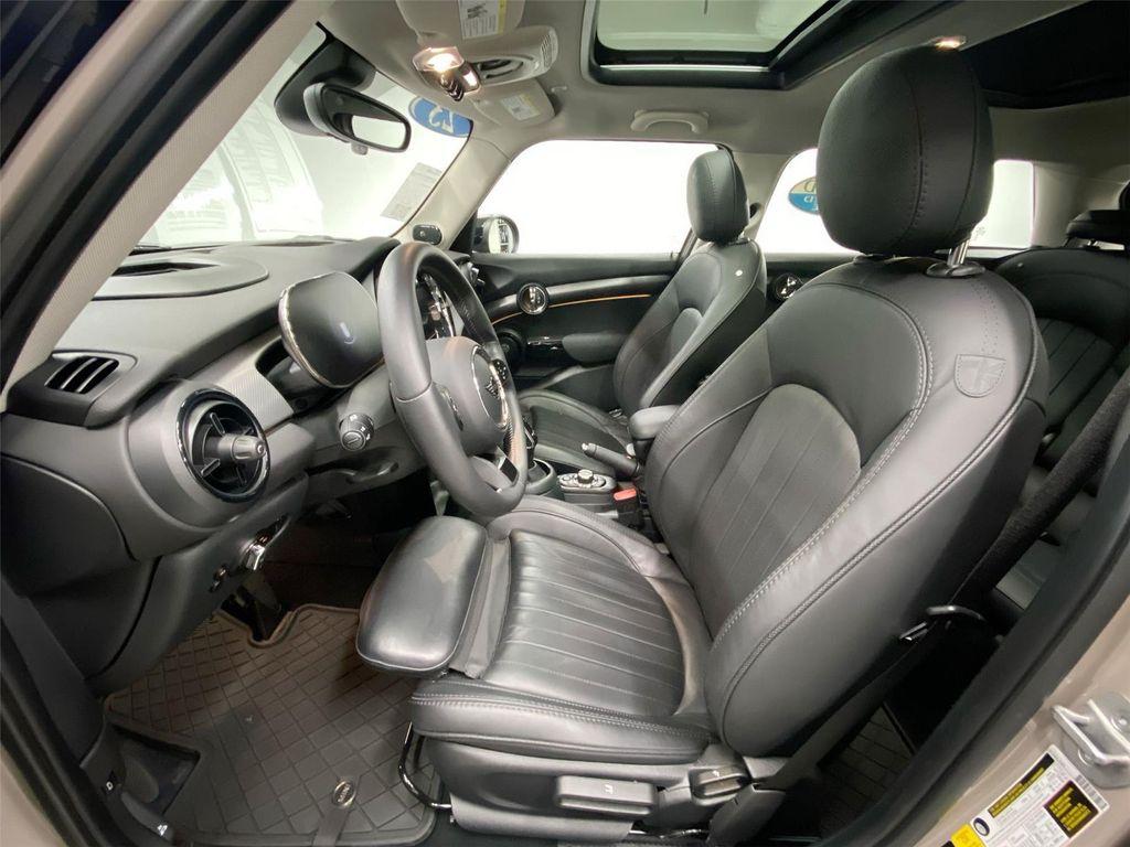 used 2023 MINI Hardtop car, priced at $26,989