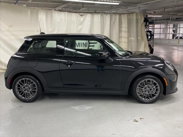 new 2025 MINI Hardtop car, priced at $32,430