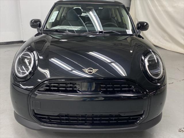 new 2025 MINI Hardtop car, priced at $32,430